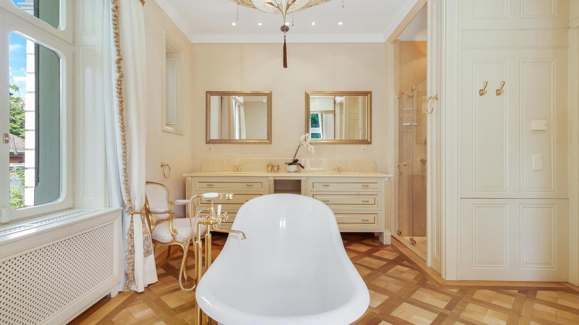 Entire Zurich Villa, Your Private Luxury Escape With In House Staff Exterior photo